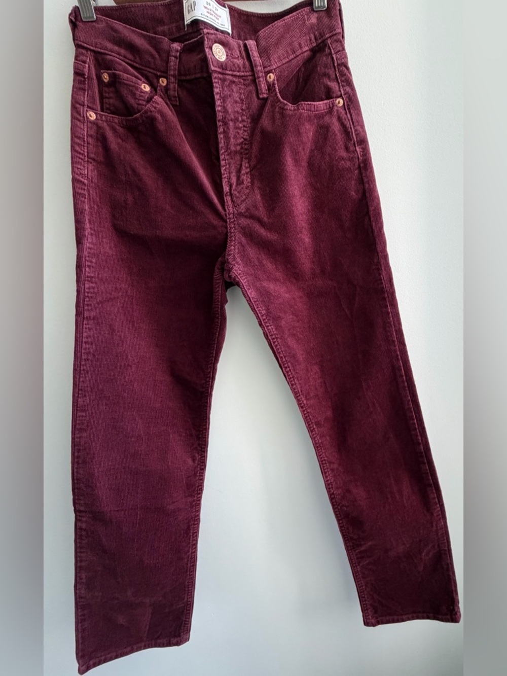 GAP High Rise Corduroy 90s Straight Jeans - Noir Red